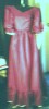 costume teatrale bordeaux in taffeta con finiture in pizzo